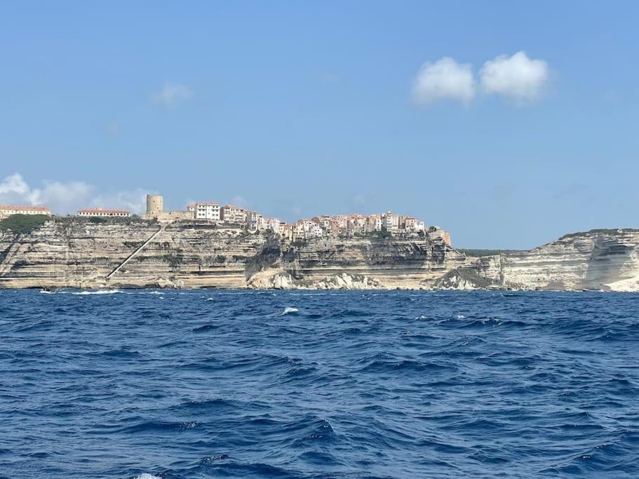 Superbe T2 Neuf Bonifacio Avec Parking Gratuit Bonifacio (Corsica) Exterior foto