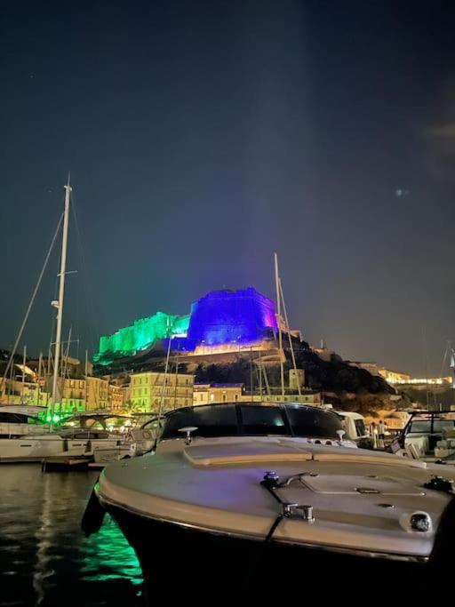 Superbe T2 Neuf Bonifacio Avec Parking Gratuit Bonifacio (Corsica) Exterior foto